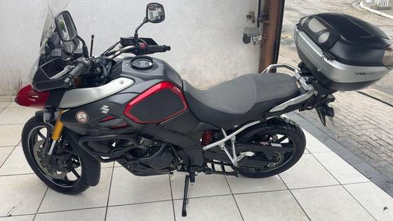SUZUKI V-STROM 1000 ABS SUZUKI V-STROM 1000 ABS
